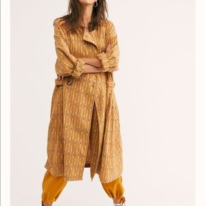 FREE PEOPLE - Size Small SOLD OUT Duster!